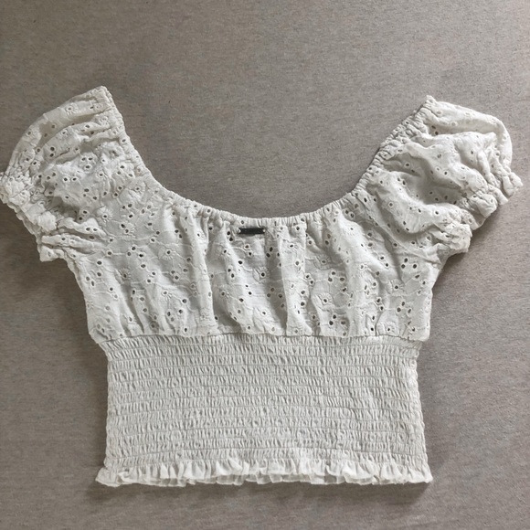 Billa Bong white top - Picture 2 of 3